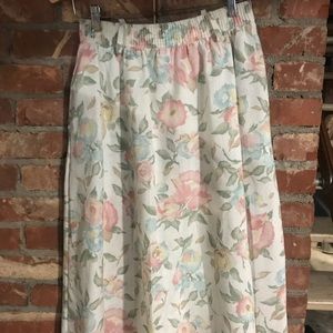 Floral pencil skirt